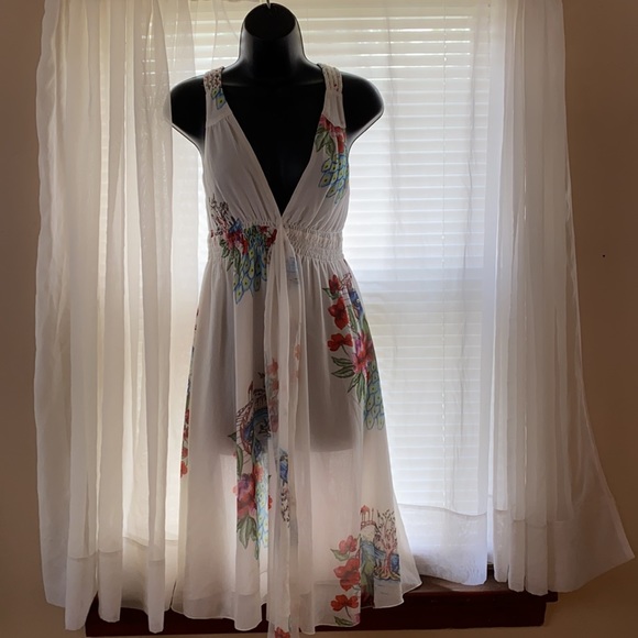 Elegant yet fun-loving - Picture 6 of 9